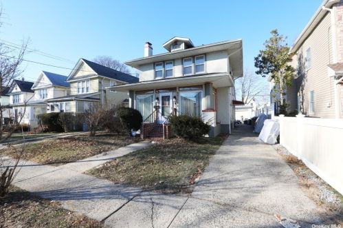 221-37 Edmore Ave, Jamaica, NY 11428-1915