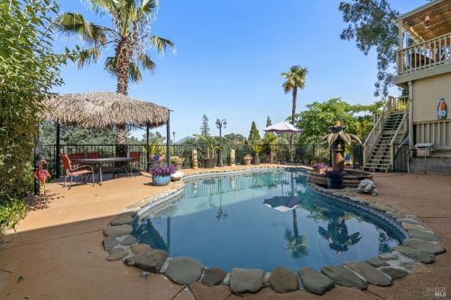 940 24 St, Lakeport CA  95453-3013 exterior