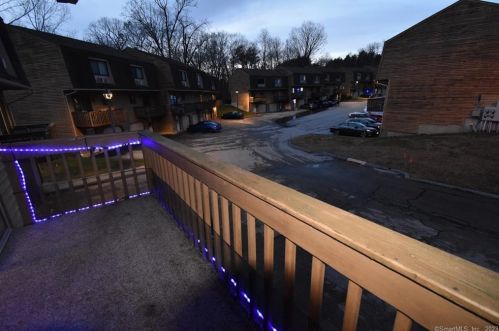 895 Matthews St, Bristol CT  06010-2286 exterior