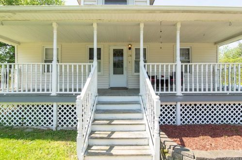 28 Rhode Island Ave, Middletown, NY 10940-4430