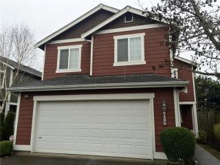8135 Westcott Ln, Olympia, WA 98501-6880