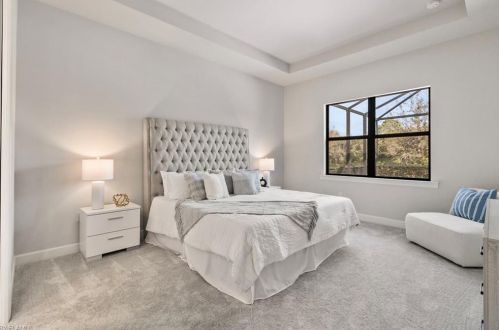 2754 Aviamar Cir, Naples FL 34114-0097 exterior