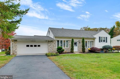 1718 Darland Rd, Norristown, PA 19403-2906