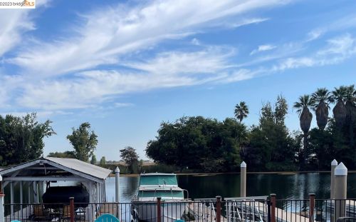 4526 Sandmound Blvd, Oakley CA  94561-5026 exterior