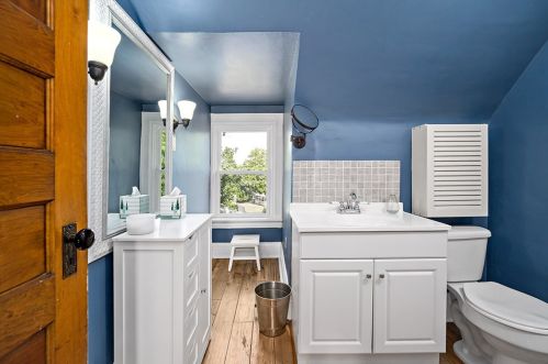 58 Hawthorne Ave, Pittsburgh PA 15229-2045 exterior