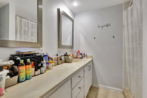 1017 10th Way, West Palm Beach, FL 33407-6619