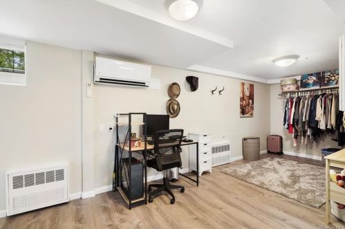 106 Halyan Rd, Yorktown Hgts NY  10598-4304 exterior