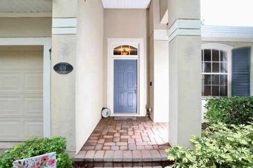 419 Victoria Hills Dr, Deland, FL 32724-8823