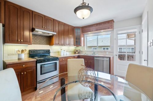 2490 Lexington Way, San Bruno CA  94066-2815 exterior