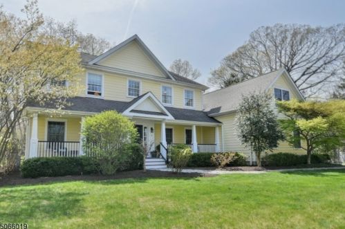 75 Forest Hill Dr, West Milford Lakes, NJ 07480-3601