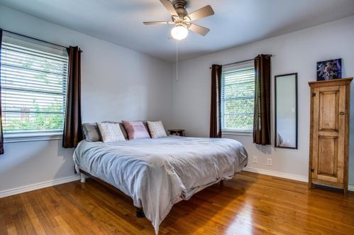 406 Frances Way, Richardson TX  75081-4206 exterior