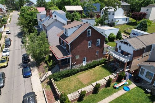 5526 Camelia St, Pittsburgh PA 15201-2213 exterior