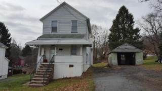 388 Warsaw St, Wilkes Barre, PA 18704-1320