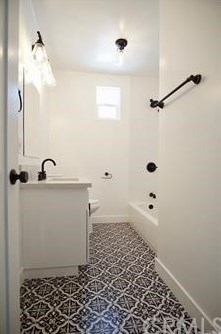 757 Redondo Ave, Long Beach CA  90804-5140 exterior