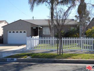 15212 Arcturus Ave, Gardena, CA 90249-4112