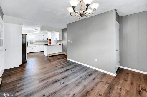 2345 Carlisle Pike, Hanover PA  17331-8777 exterior