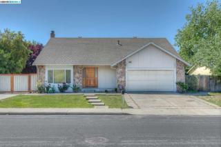 424 Brookside Dr, Antioch, CA 94509-6112