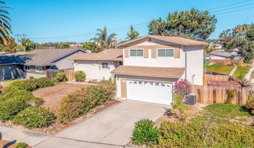 4090 Mira Costa St, Oceanside CA 92056-4611 exterior
