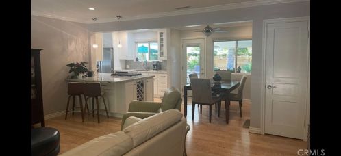 2115 Stearnlee Ave, Long Beach, CA 90815-2947