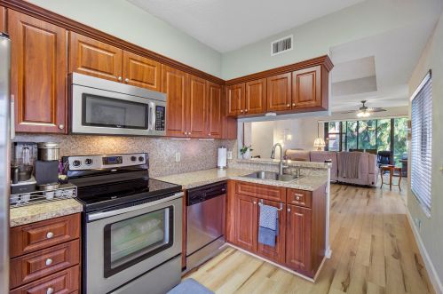7880 Lexington Club Blvd, Delray Beach, FL 33446-3901