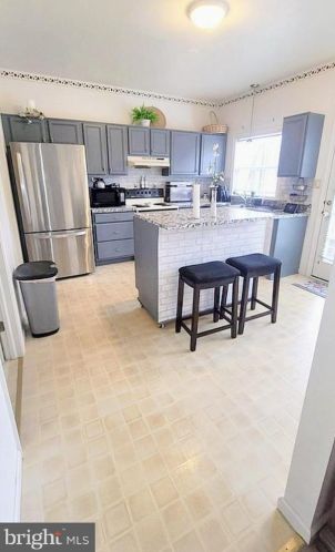4102 Brookside Ct, Molino PA  17961-9315 exterior
