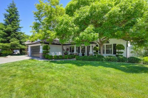 9479 Monte Cresta Way, Elk Grove, CA 95624-2124