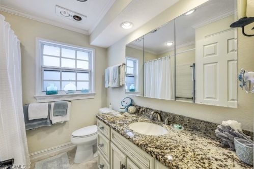 3810 1st Pl, Cape Coral FL  33904-4803 exterior