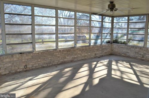 1408 Walnut Bottom Rd, Carlisle PA  17015-9145 exterior