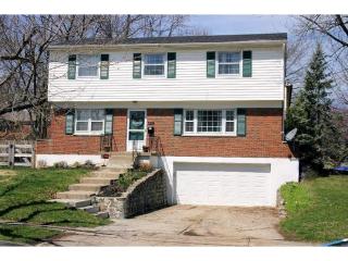 3846 Woodsong Dr, Cincinnati, OH 45251-1969
