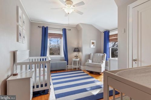 727 Baltimore Pike, Kennett Sq PA  19348-2405 exterior