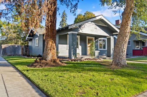 730 Poplar Ave, Fresno, CA 93728-3544