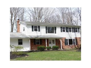 9359 Canterbury Ln, Concord Township, OH 44060-6406