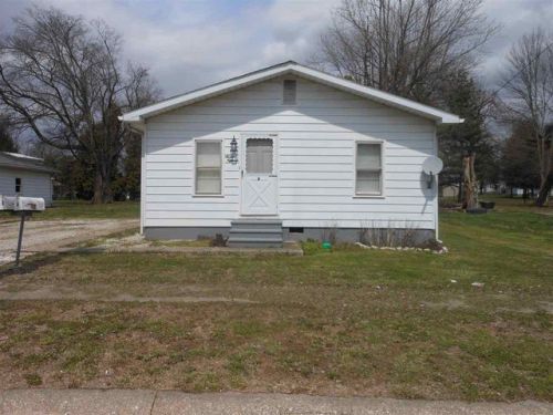 718 Oak St, Jonestown, IN 47512-2412