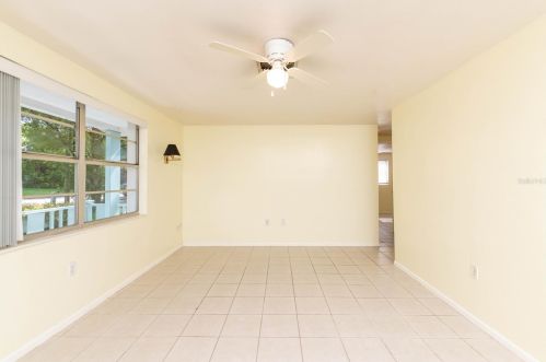 21434 Canal Dr, Brooksville FL  34601-1421 exterior