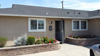 1235 Redwood St, Oxnard, CA 93033-4917