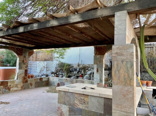 77325 Calle Monterey, La Quinta CA  92253-3413 exterior