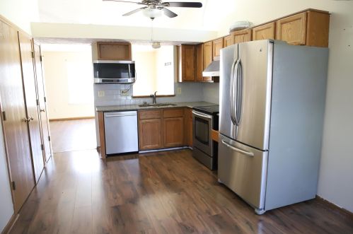 8166 Chapel Stone Rd, Blacklick OH  43004-9229 exterior