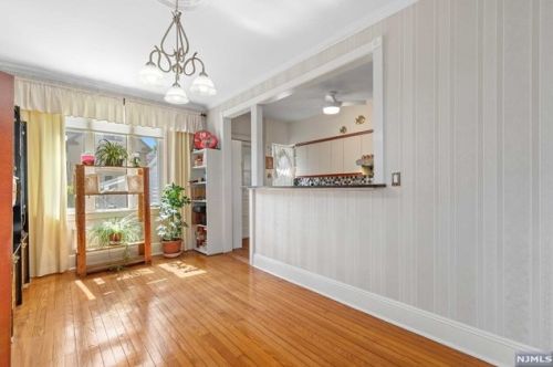 56 Shaler Ave, Fairview NJ  07022-2112 exterior