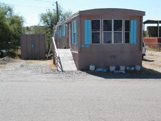 846 Highland Dr, Globe, AZ 85501-1900