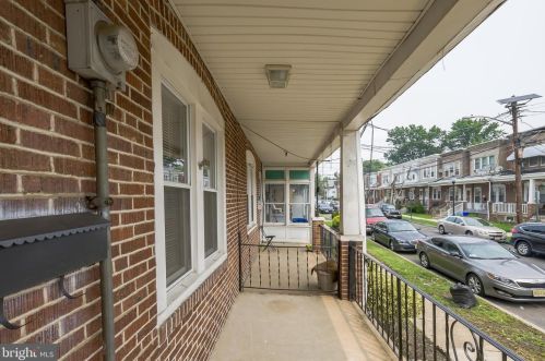 241 Cedar Ave, Camden, NJ 08107-2403