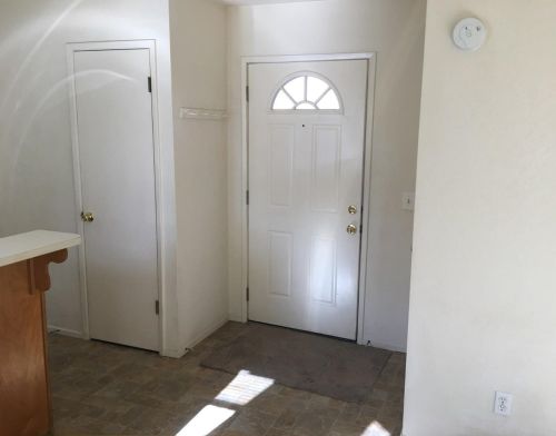 239 Mill St, Grass Valley, CA 95945-6711