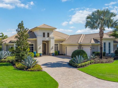 4252 Deephaven Ln, Naples FL  34119-8616 exterior