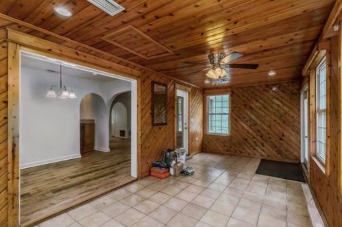 1612 Campbell Dr, Fort Walton Beach FL  32547-1040 exterior