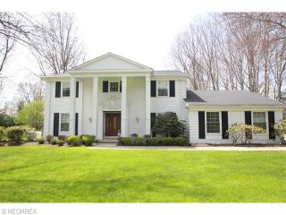 7036 Foxcroft Pl, Concord Township, OH 44077-2128