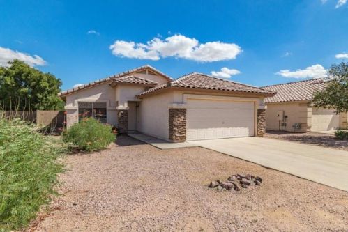 455 88th St, Mesa, AZ 85208-8209