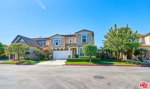 51 Freeman Ln, Buena Park CA  90621-5003 exterior
