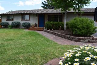 61382 Franke Ln, Bend, OR 97702-9402