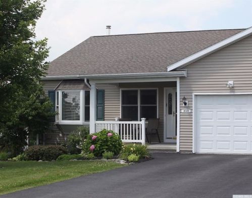 243 Skyview Dr, Norton Hill, NY 12083-3423