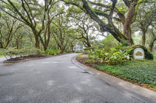 60 Fenwick Hall Aly, Johns Island SC  29455-3127 exterior