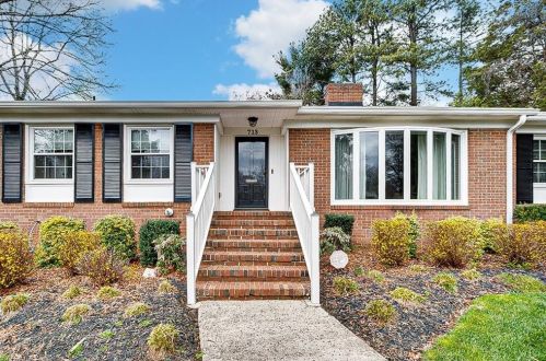 713 Plummer Dr, Greensboro, NC 27410-4443